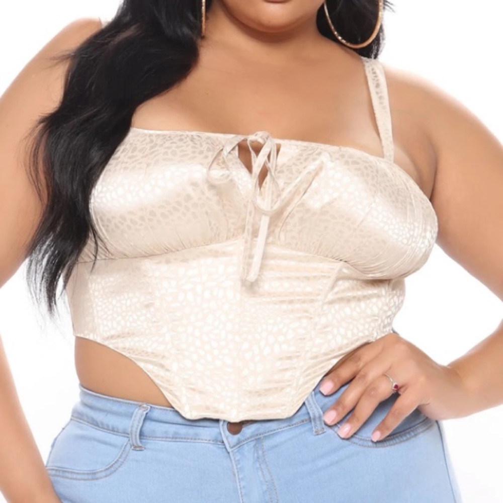 (Never Worn) NWTs Fashion Nova Corset Top